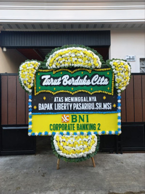 Papan Bunga Duka di Fawi